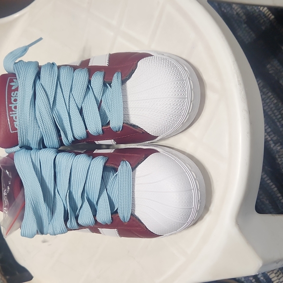 Adidas Super Star Shell Toe - Picture 3 of 3